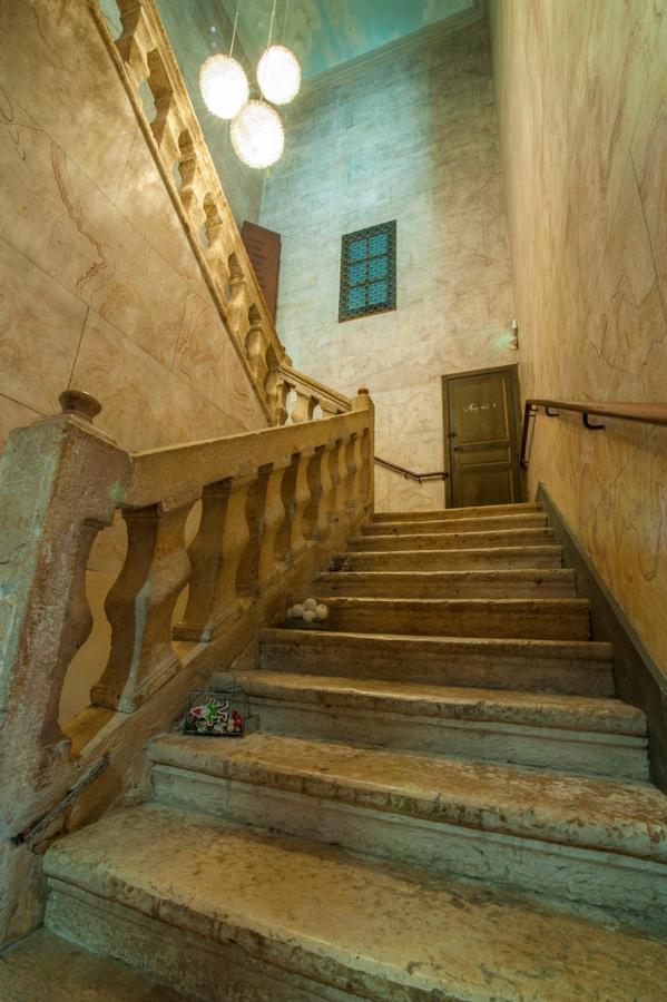 Maison D'Hotes La Lumiere De Migou Beaumont-de-Lomagne ภายนอก รูปภาพ