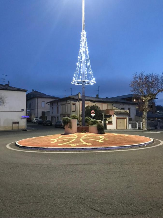 Maison D'Hotes La Lumiere De Migou Beaumont-de-Lomagne ภายนอก รูปภาพ