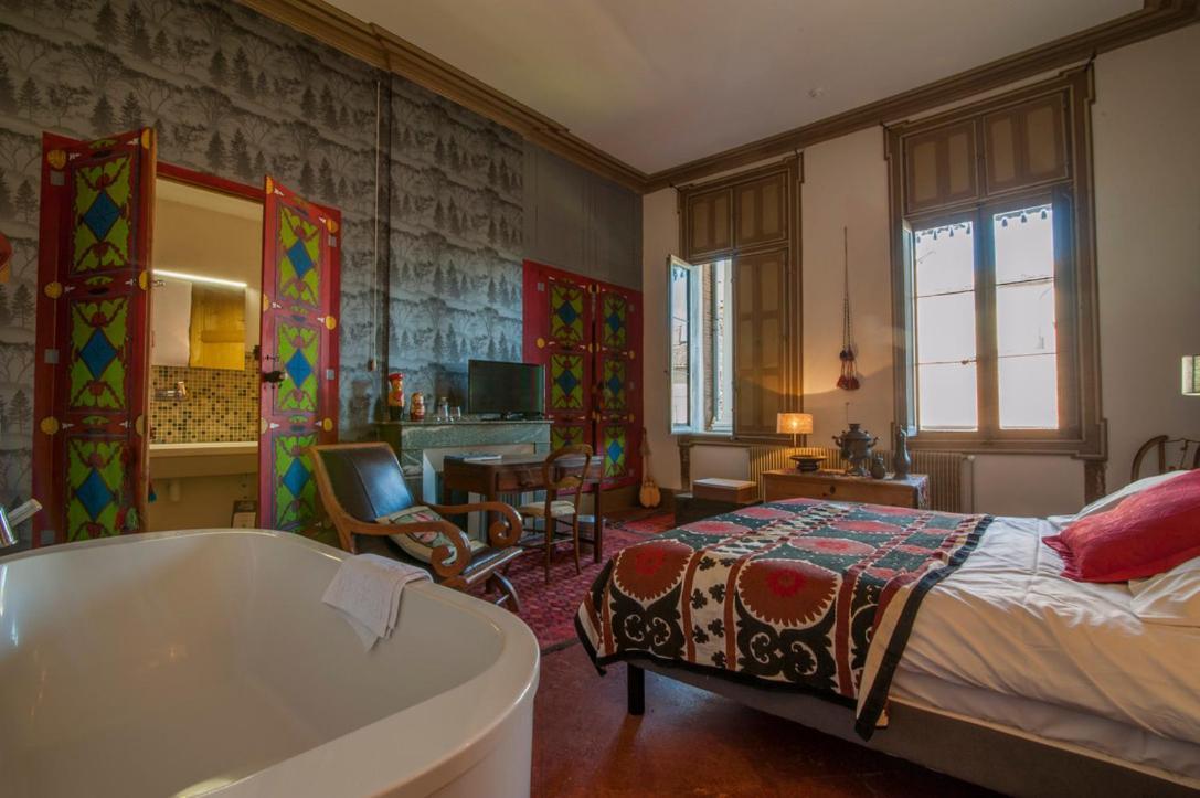 Maison D'Hotes La Lumiere De Migou Beaumont-de-Lomagne ภายนอก รูปภาพ